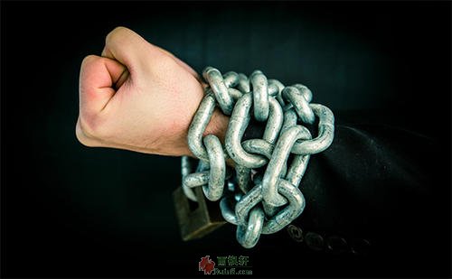 鼓励成了一副枷锁